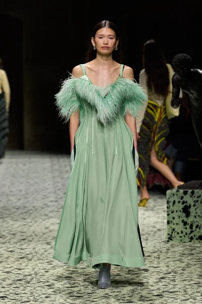 Look 39